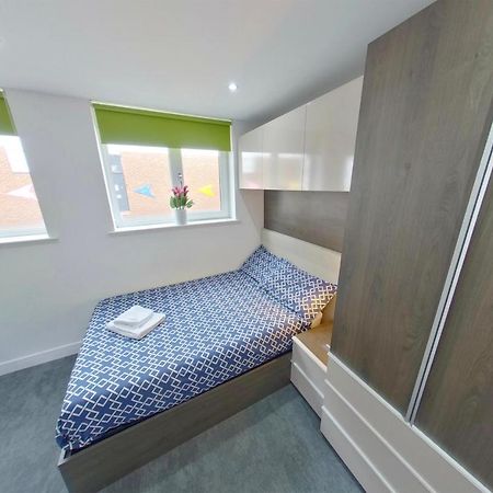 New House - Magnificent Studios In Coventry City Centre, Free Parking, By Covstays Buitenkant foto